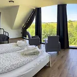 Viola Chalet *